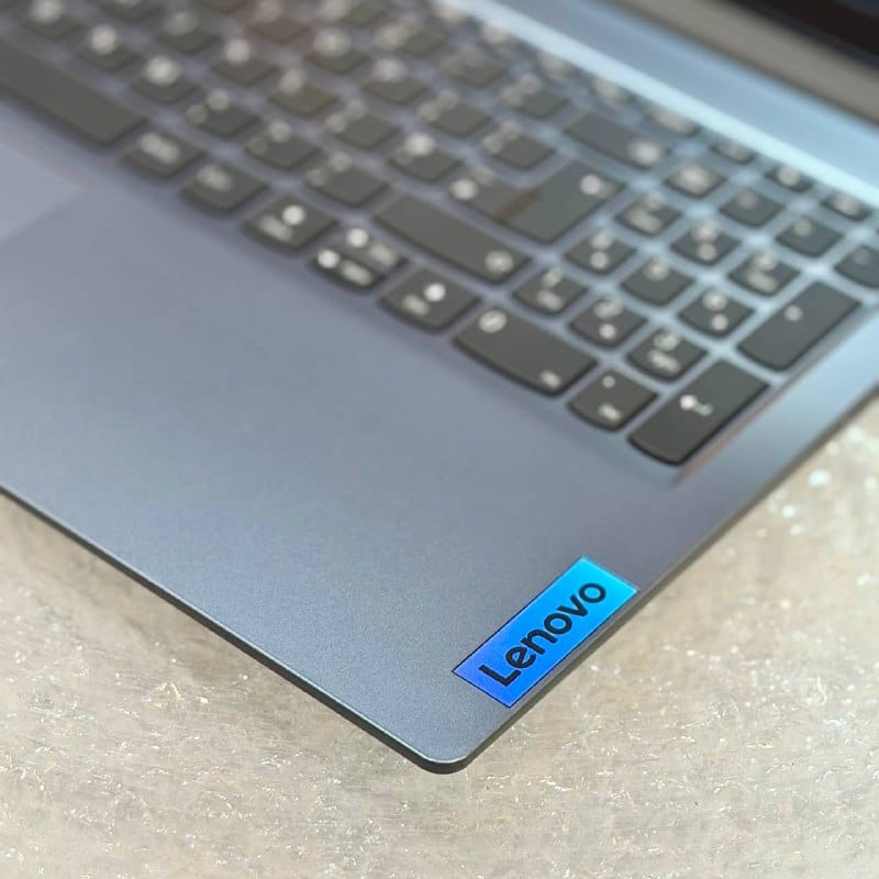 لپتاپ لنوو استوک مدل Lenovo IP3 Slim