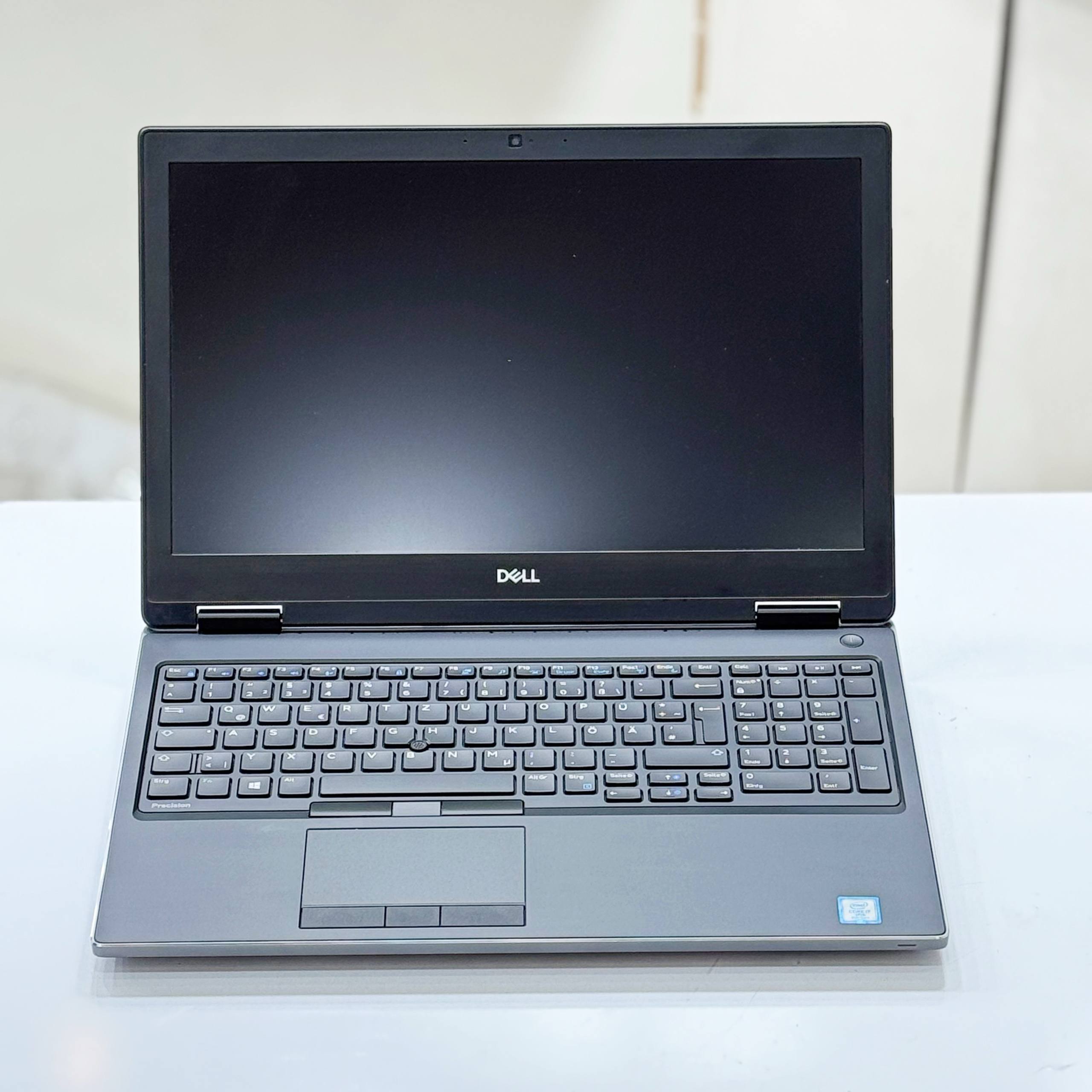 لپتاپ دل استوک مدل Dell Precision 7530 | Core i7 8850H | 16GB | 4GB Quadro M1000 |