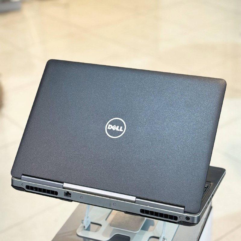 لپتاپ برند دل استوک مدل Dell Precision 7510 - Xeon E3 Quadro M1000M 16GB - SSD 512GB